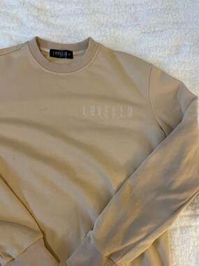 Lovello Elizabeth Starter Crewneck Sweatshirt in Almond Milk